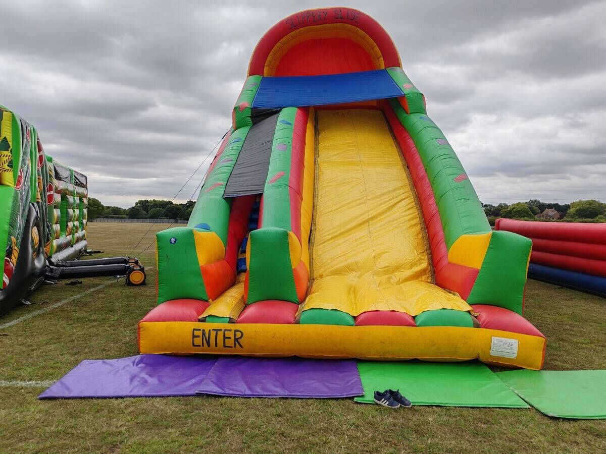 Bouncy castle and inflatable hire company in Cleethorpes