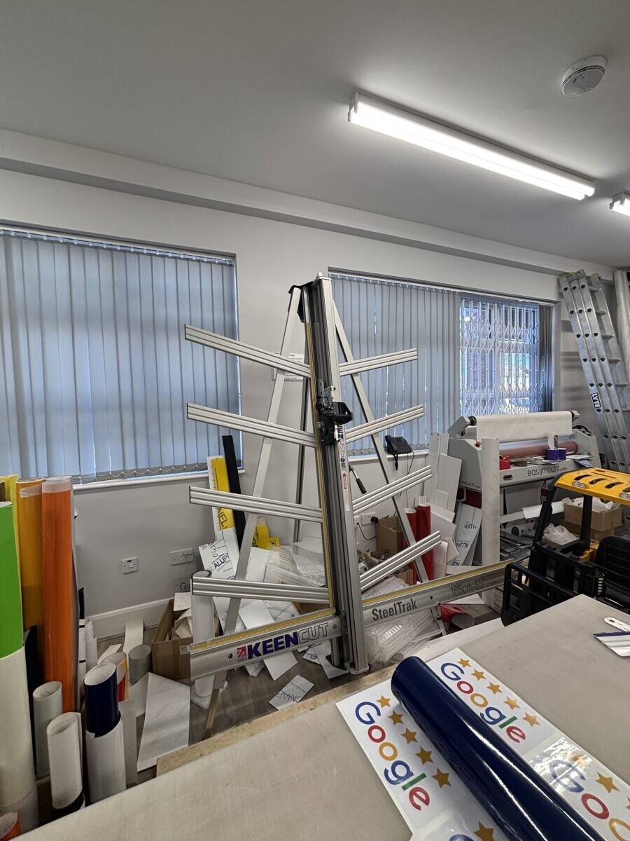 ****&pound;25000 REDUCED PRICE FOR QUICK SALE*****Signage company for sale in Potters Bar Hertfordshire Photo 4