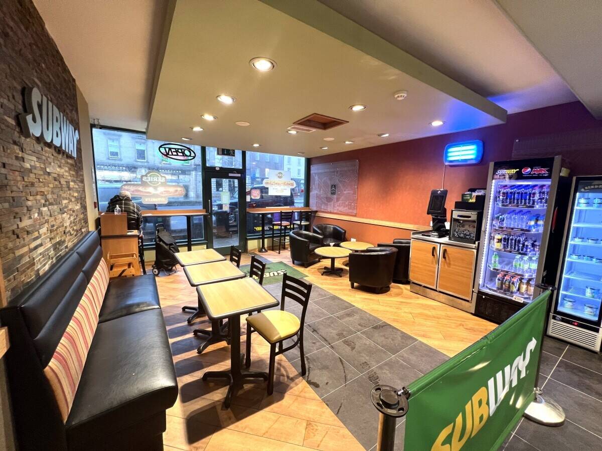 Subway Sandwich Franchise located on the High Street in Montrose (ref 1816) Photo 4