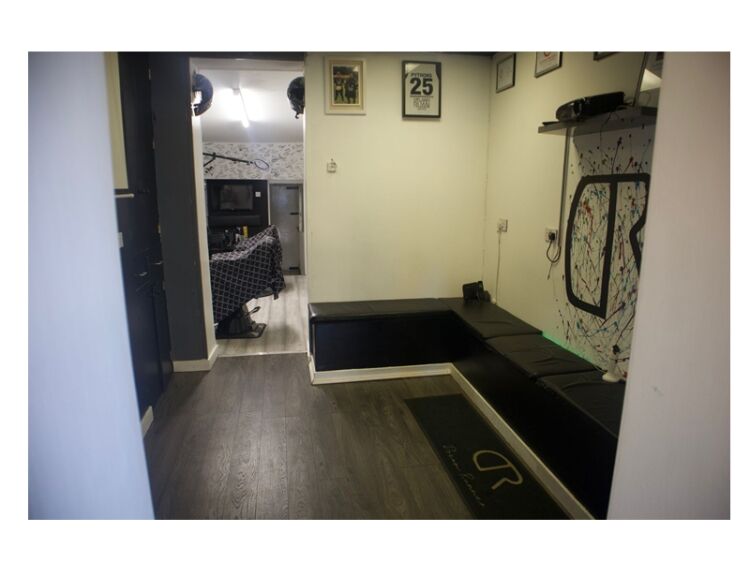 Cut Above the Rest – Award-Winning Modern Barbers Lounge