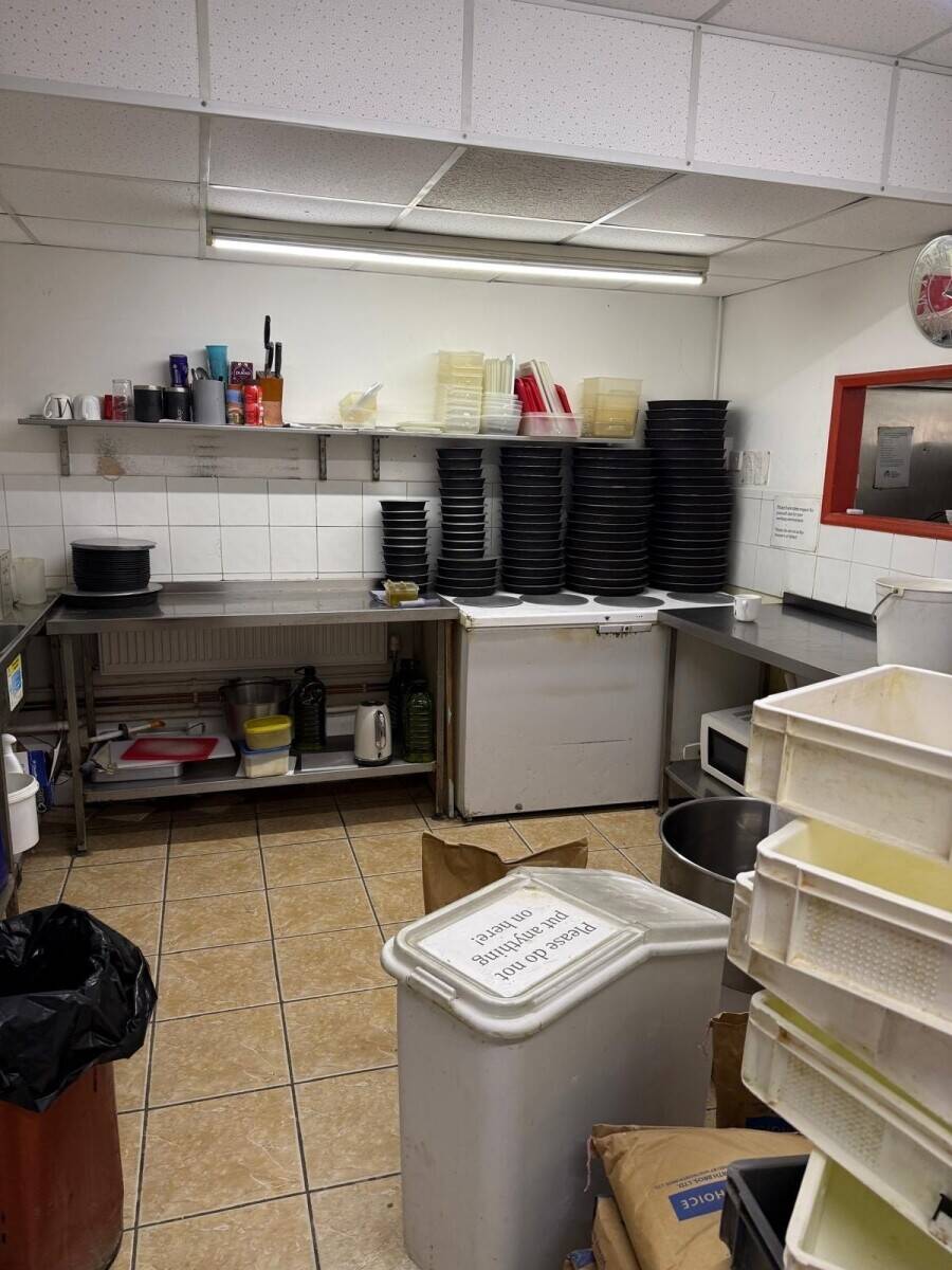 Pizza Takeaway & Delivery in Bristol Photo 5