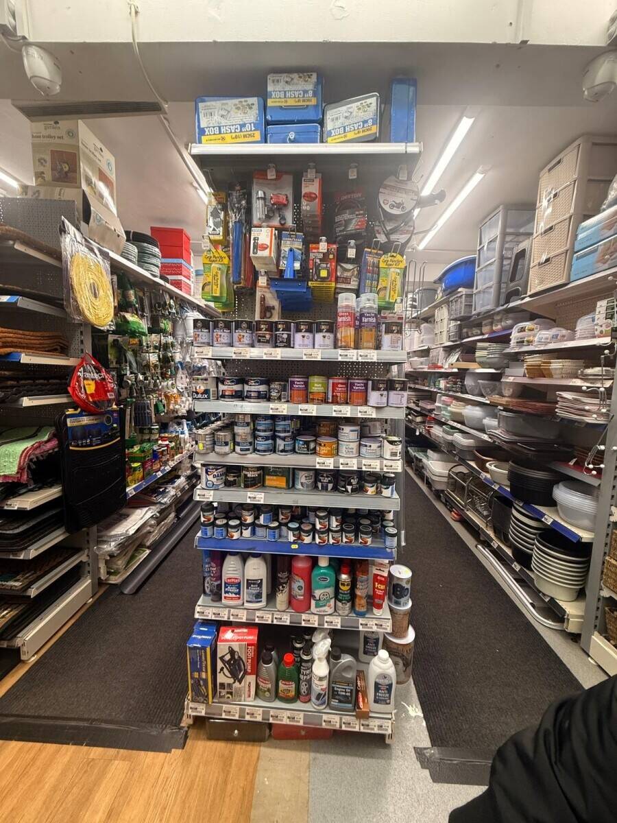 Household goods shop for sale in Hitchin!