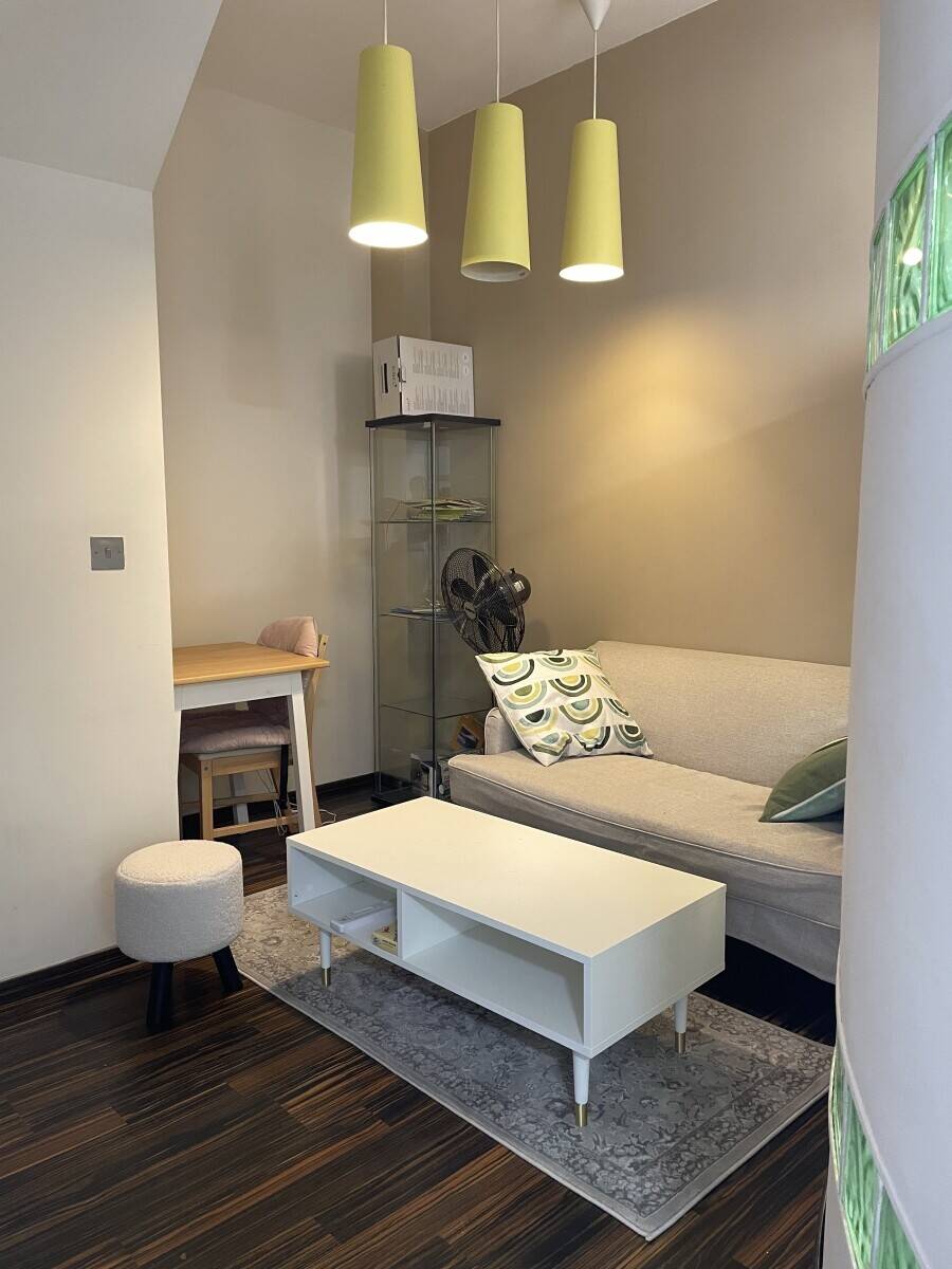 Hairdresser salon for Sale in Rugby