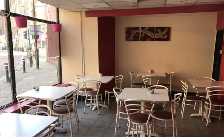 LEASEHOLD COFFEE SHOP & RESTAURANT IN WIGAN TOWN CENTRE