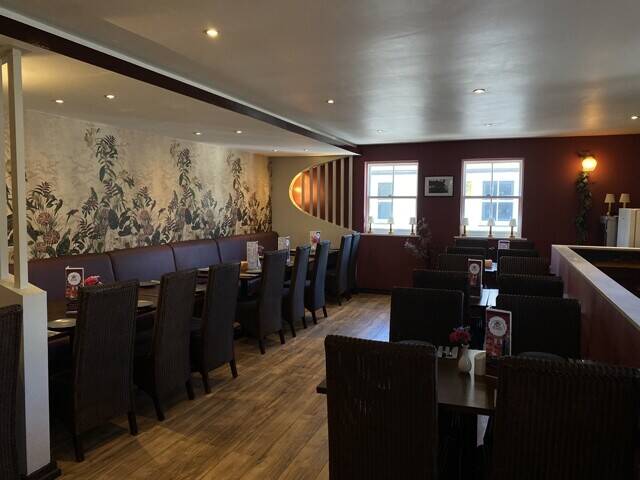 MONMOUTH - RESTAURANT IN BUSY TOWN CENTRE JUST OFF THE HIGH STREET
