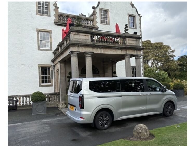 Driven to Impress – Luxury Chauffeur & Executive Travel Business Photo 4