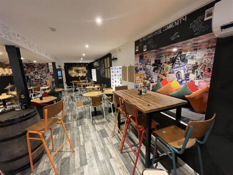 Fully fitted high-quality bar and restaurant premises in the heart of Kingsbridge For Sale in Kingsbridge Photo 4