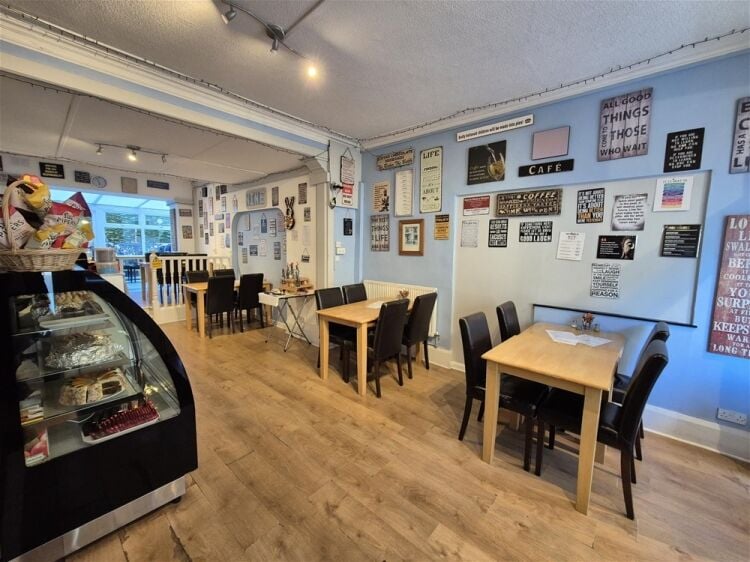Cafe & Sandwich Bars For Sale in Shipley Photo 4