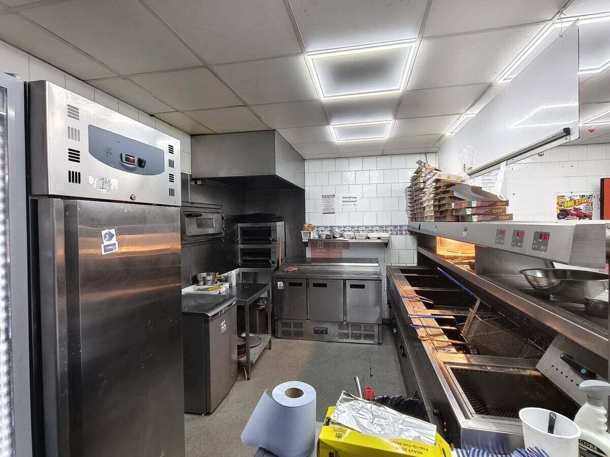 Fatboy kitchen Fully equipped, spacious fish & chips shop for sale Photo 3