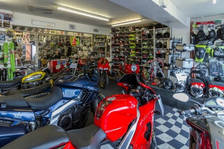 Specialist Motorcycle MOT & Service Garage Photo 4