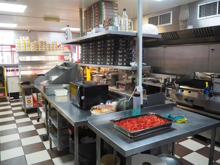 Hot Food Take Away For Sale in Ashton-under-Lyne Photo 4