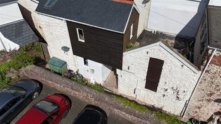 Auction Lot: Cottage/Studio Apartment in Paignton, Devon For Sale in Paignton Photo 4