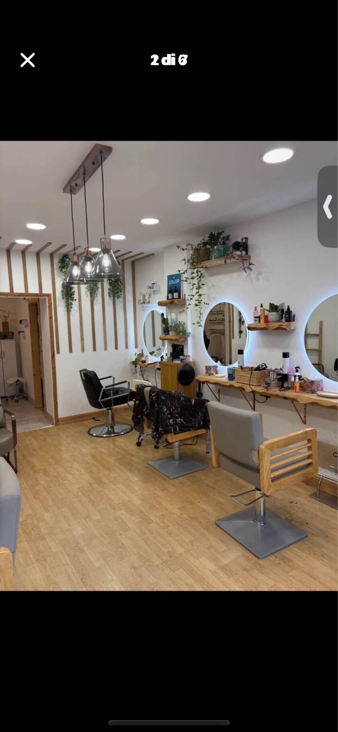 Hairdresser salon  to sell in Finchley Photo 4