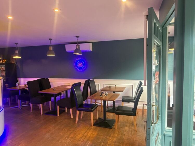 Sip, Savour & Socialise – Trendy Café Hotspot with Stylish Vibes Photo 4