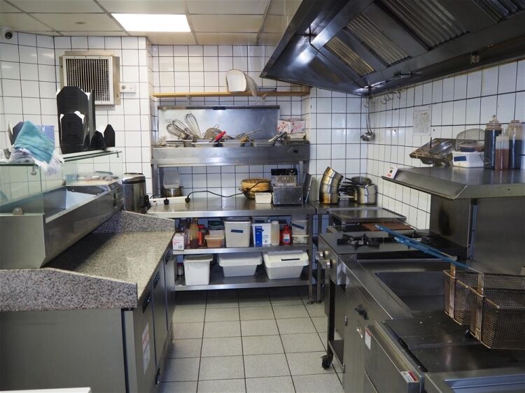 Cafe & Sandwich Bars For Sale in Leeds Photo 4