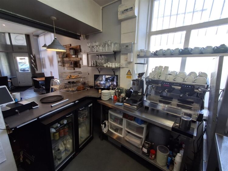 Cafe & Sandwich Bars For Sale in Brighouse Photo 4