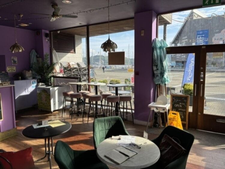Leasehold Coffee & Cocktail Bar Located In Falmouth Photo 4