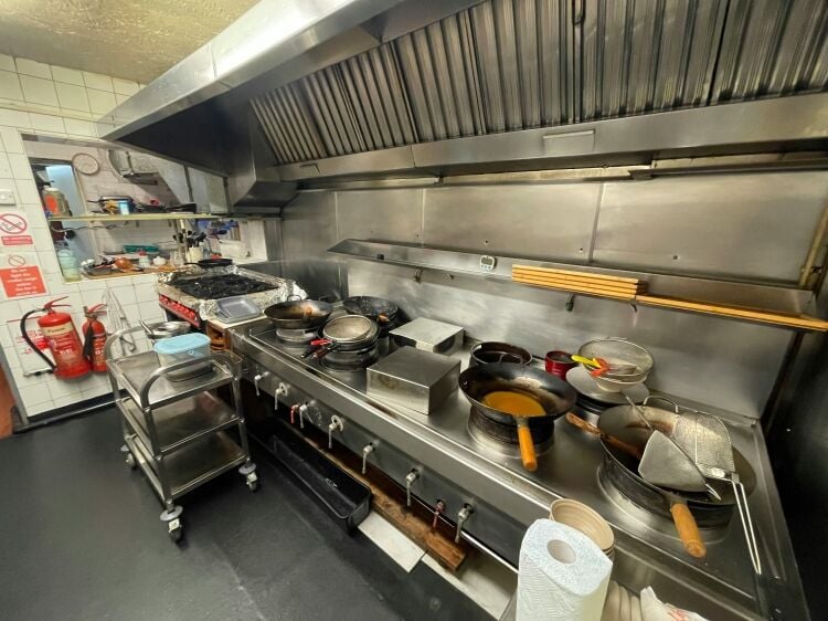 Spacious Town Centre Restaurant - Leasehold Business