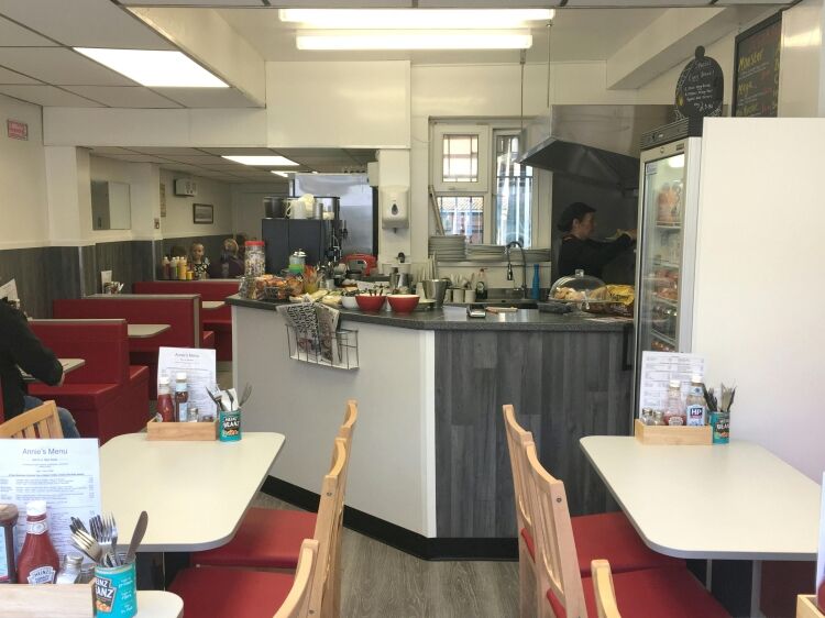 Reputable Cafe with Strong Customer Base