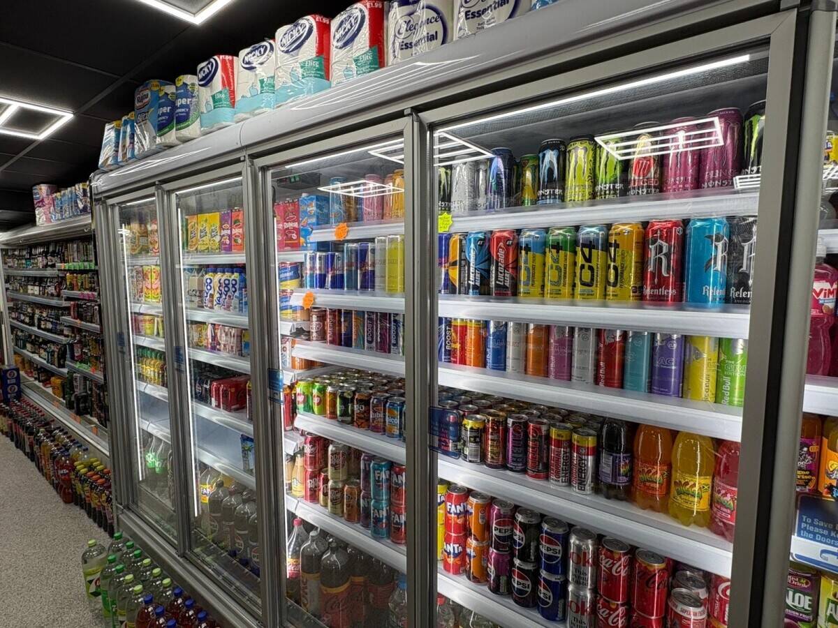 OFF-LICENCE LEASE FOR SALE IN BUSY LOCATION IN SOUTHAMPTON WITH HIGH POTENTIAL TO INCREASE SALES. Photo 4