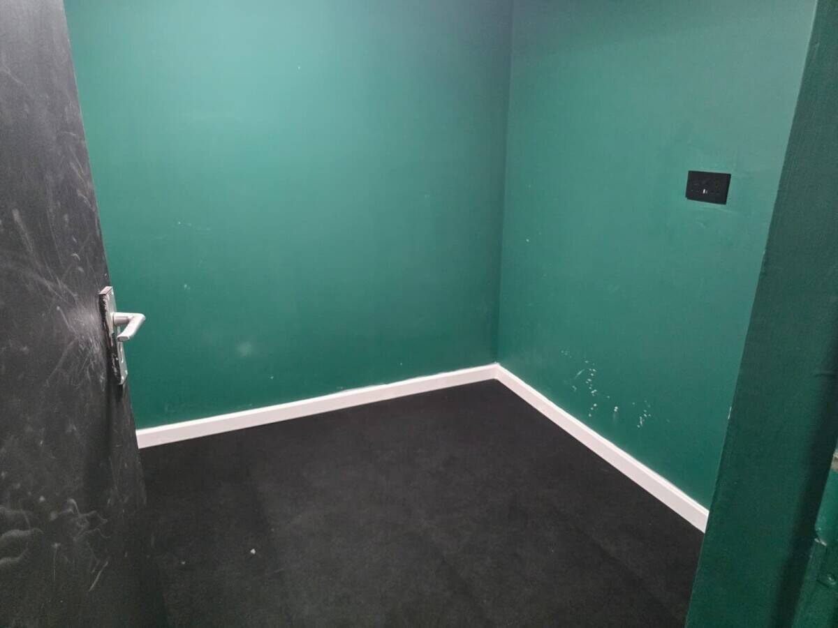 New studio available for rent. Photo 4