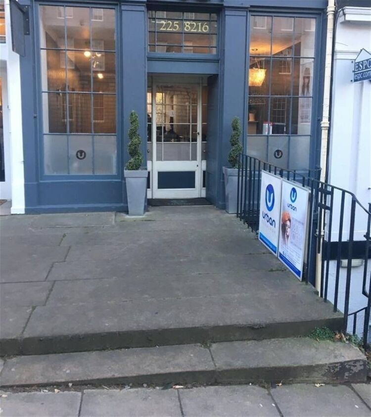 THRIVING UNISEX HAIR SALON IN EDINBURGH NEW TOWN Photo 4