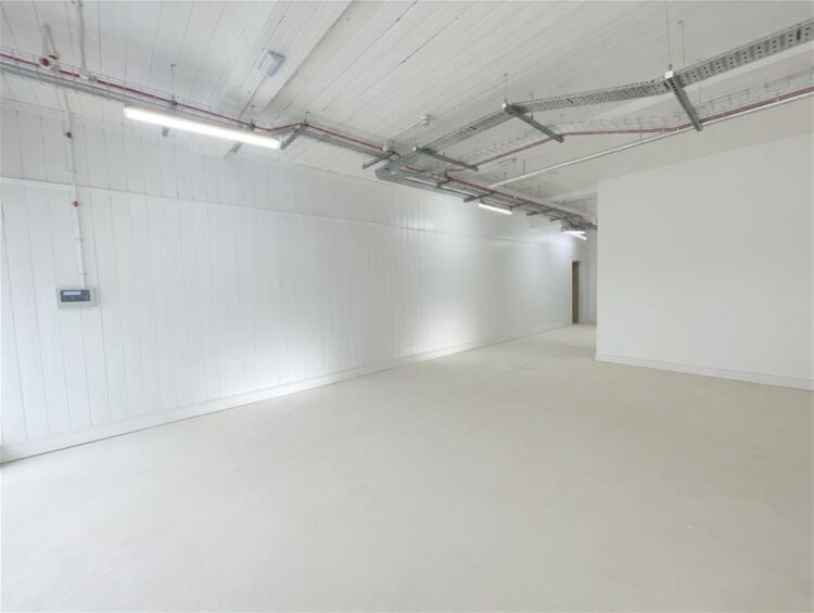 Newly created café/bar space in the heart of Barnstaple For Sale in Barnstaple Photo 4