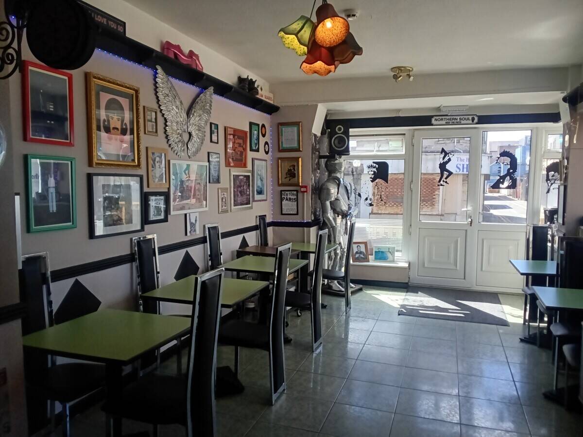 Freehold Licensed Themed Hotel Guest House Bed & Breakfast Blackpool Lancashire North West For Sale Photo 4