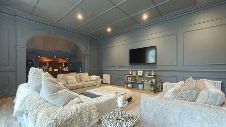 Magnificent Family Home with Self-Contained Airbnb/Residential Letting Accommodation
