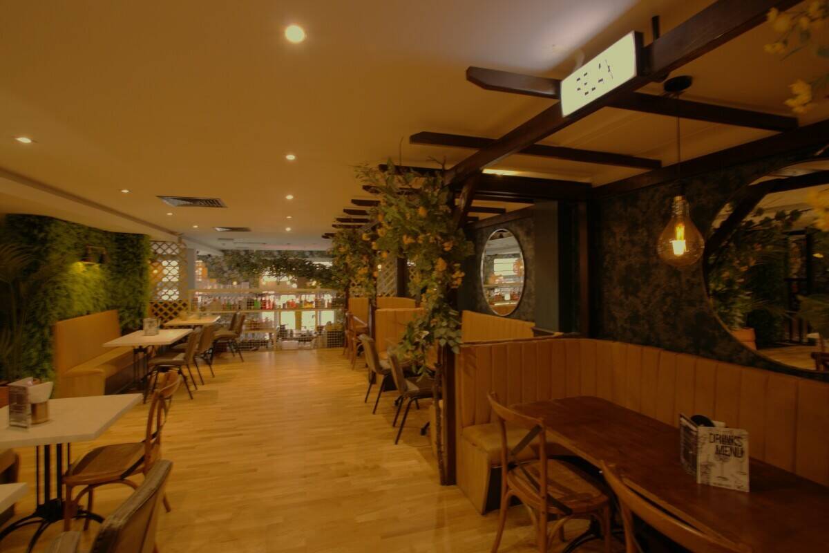 Vacant Restaurant Space in the Heart of Perth City Centre Photo 4