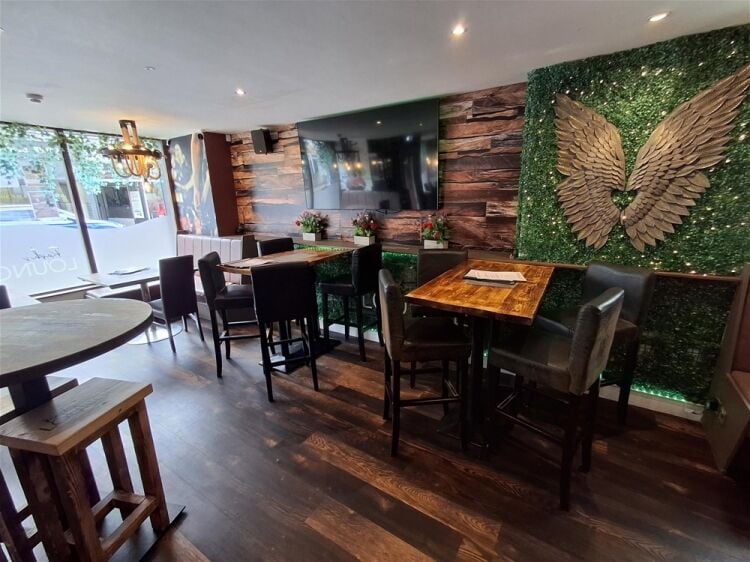 Licenced Trade, Pubs & Clubs For Sale in Cottingham Photo 4