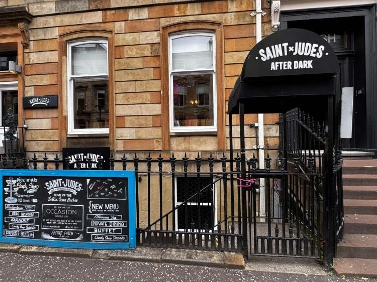 Bar, Restaurant, Nightclub and Function Venue Premises Photo 4