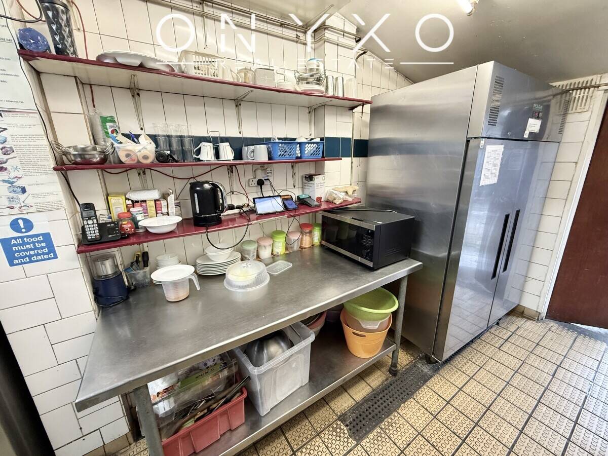 Indian Takeaway & Tiffin Business For Sale in a Residential Parade Near Hayes Photo 4