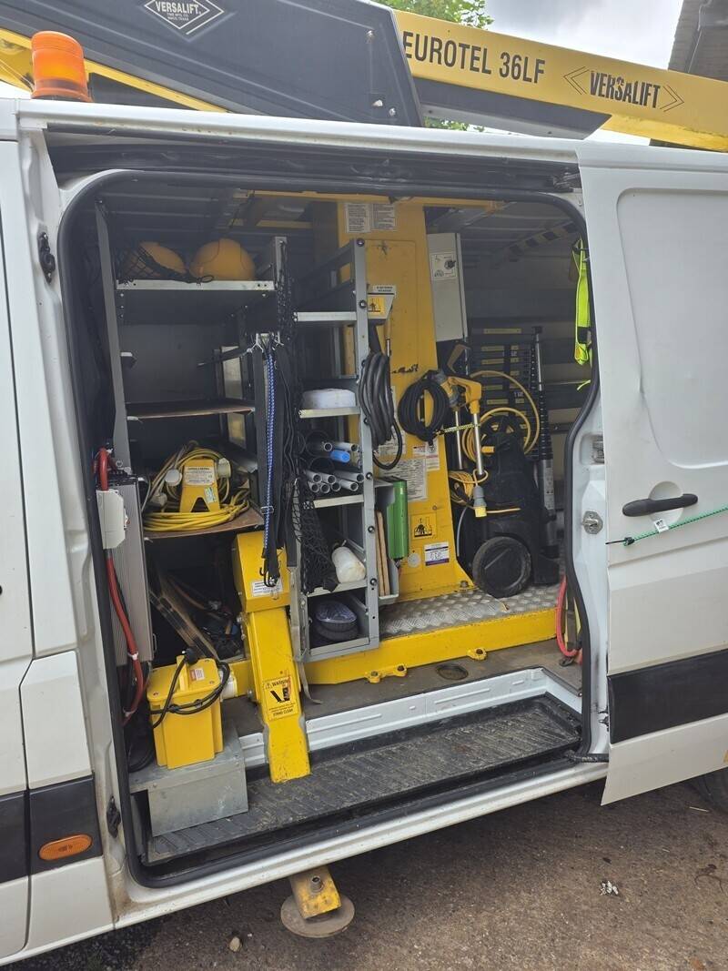 Mobile Solar Panel cleaning Service Photo 4