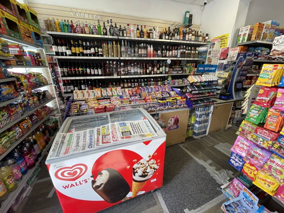 Freehold/Leasehold Convenience Store & Off Licence in Newcastle upon Tyne Photo 4