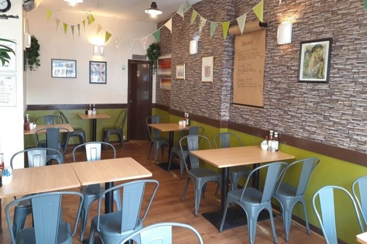 Established Cafe - Glasgow Photo 4