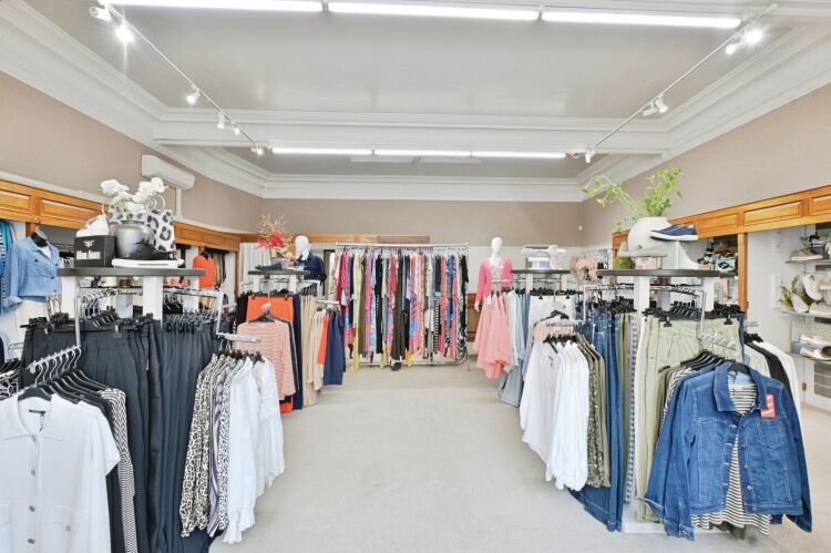 Ladies Fashion Boutique - Spalding, Lincolnshire Photo 4