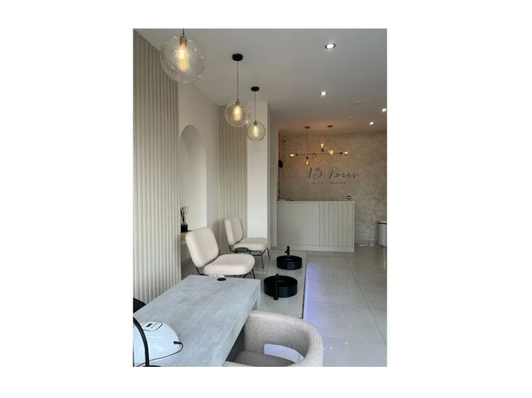 Stunning Boutique Hair & Beauty Salon in Prime West London Location Photo 4