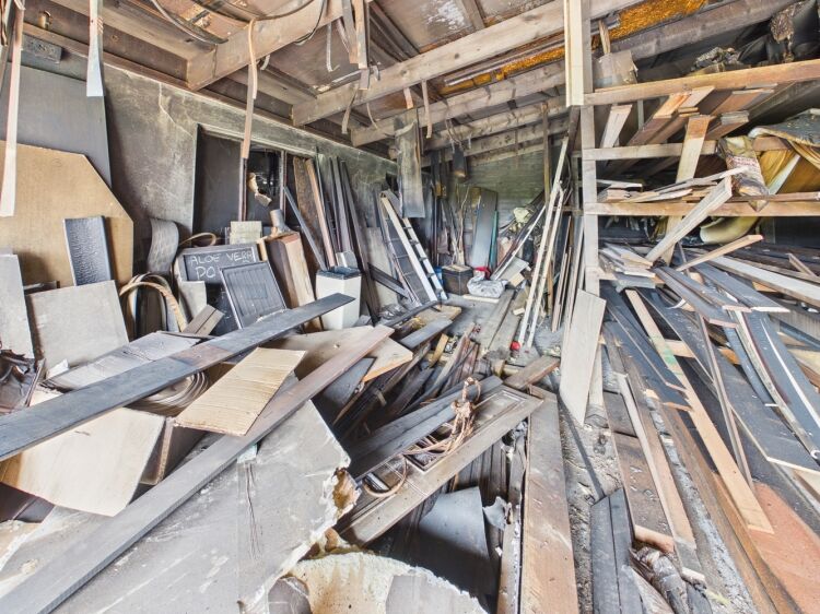 Fire‑damaged joiners workshop with strong coastal redevelopment potential Photo 4