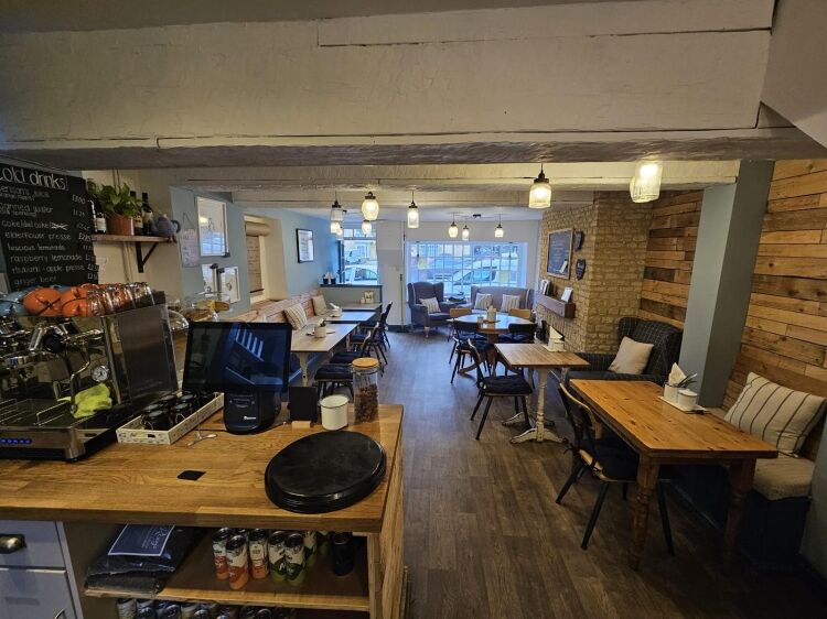 Leasehold Tea Rooms & Café Located In Moreton-in-Marsh Photo 4