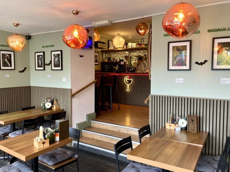 LICENSED COFFEE SHOP/CAFÉ/BRASSERIE
