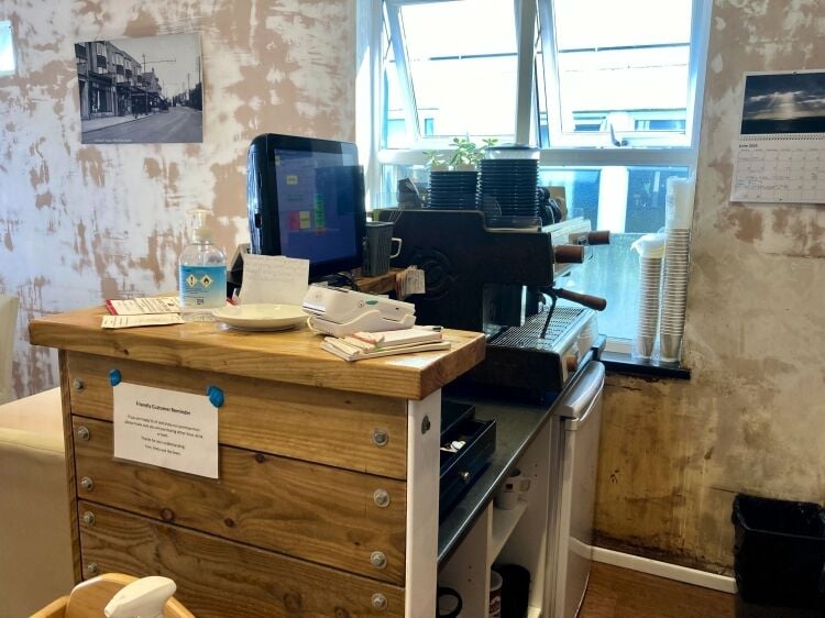 DAYTIME CAFÉ/COFFEE SHOP