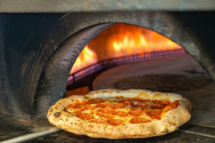 Pizza Takeaway Business in Giffnock Glasgow