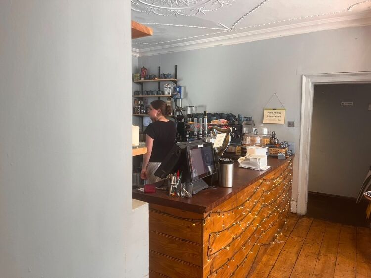 LICENSED COFFEE SHOP/CAFÉ BAR