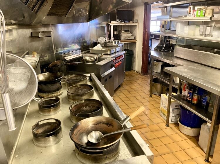 FAST FOOD TAKEAWAY PREMISES