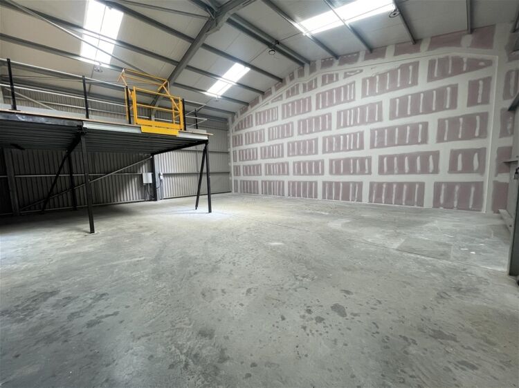 Sizable Light Industrial Unit On Coxleigh Barton Estate For Sale in Barnstaple