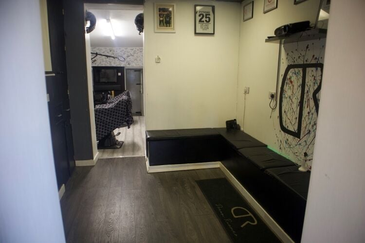 Established Barbers - Northamptonshire Photo 4
