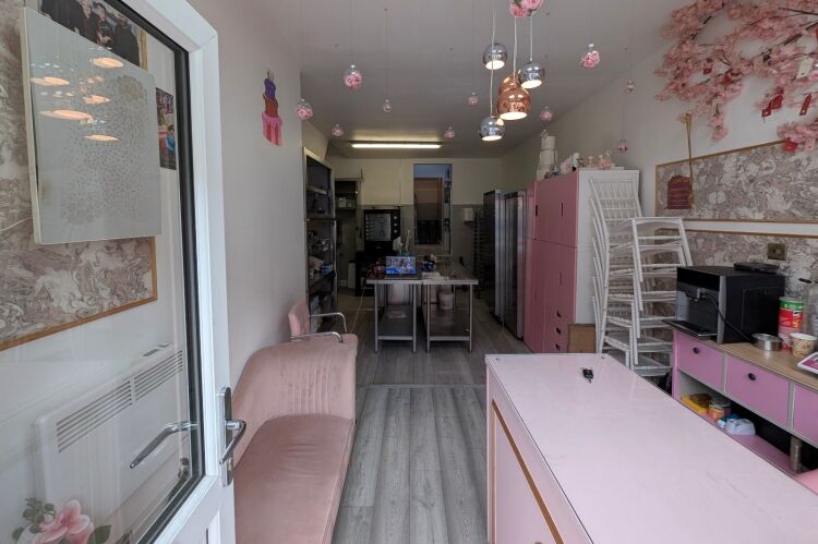 Established Cake Shop - Bootle Photo 4