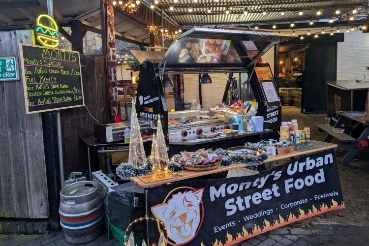 Monty's Urban Street Food - Kent Photo 4