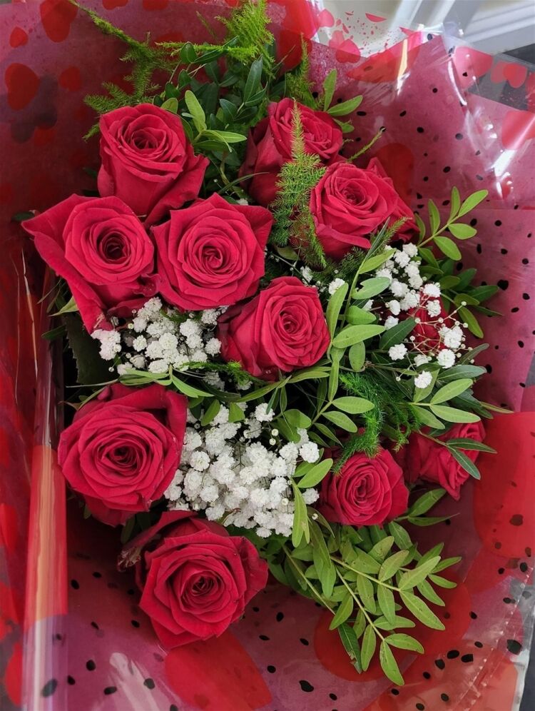 FLORIST AND GIFT BOUTIQUE